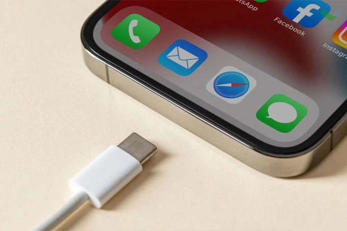 iPhone 17 Air sắp ra mắt với thiết kế cách mạng không cổng kết nối